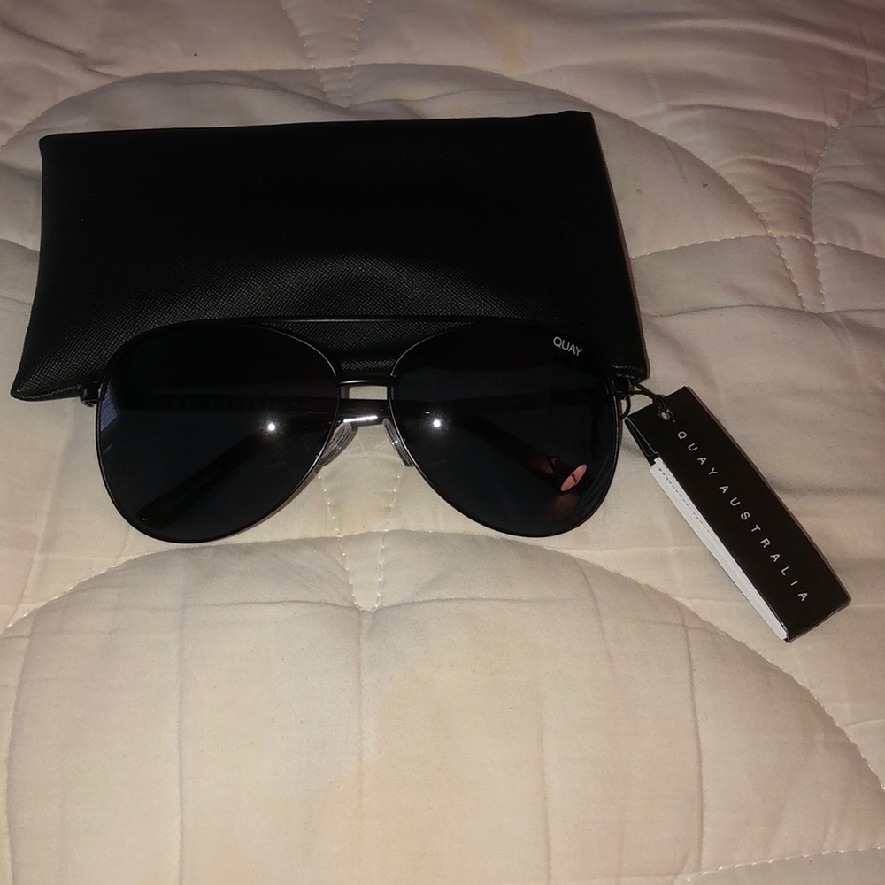 QUAY AUSTRALIA Sunglasses 🕶